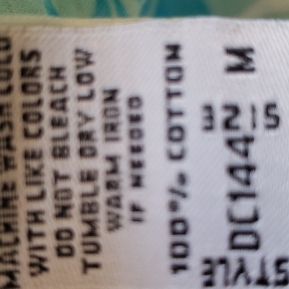 Disney fairies new blue short sleeves woman scrub top size M - Picture 6 of 6